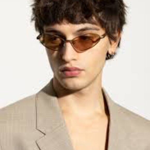 Jacquemus BAMBINO METAL JAC/68 C1 Cat Eye Sunglasses - Gold/Brown - Picture 8 of 12